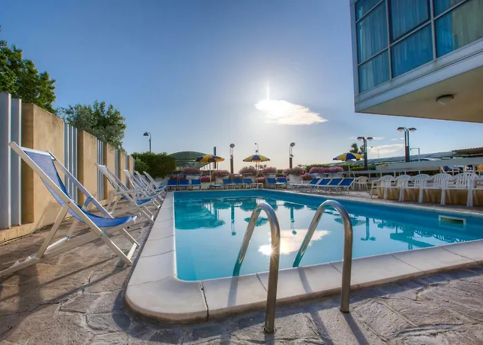 Hotel Tilmar Rímini