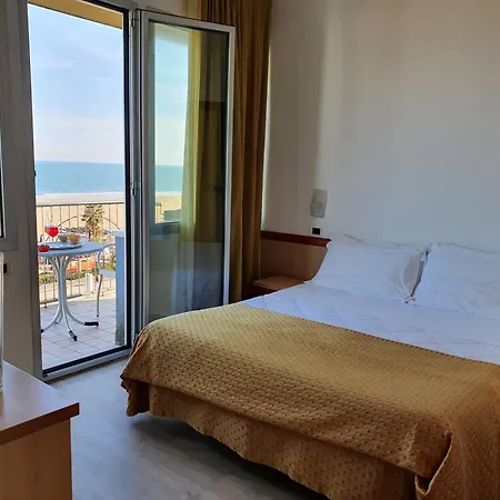 Tilmar Hotel 3*