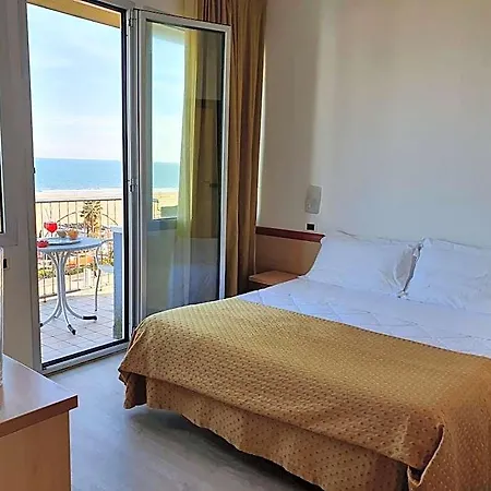 Tilmar Hotel